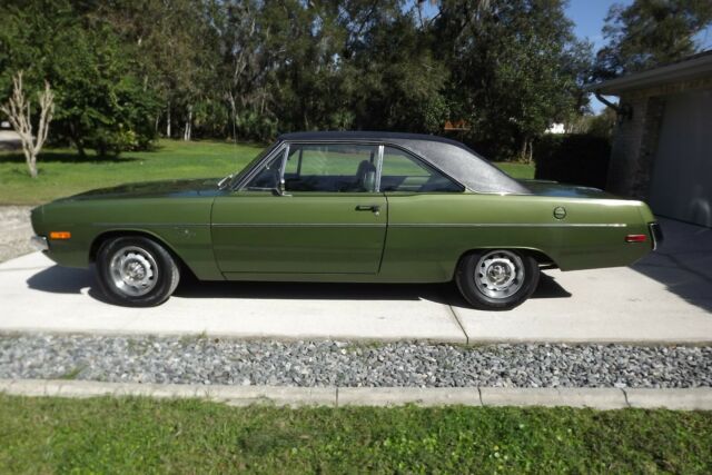 1972 Dodge Dart Swinger - photo 2
