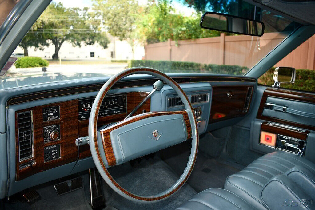 1978 Cadillac DeVille 425ci Auto A/C Power Steering & Brakes - photo 13