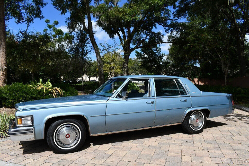 1978 Cadillac DeVille 425ci Auto A/C Power Steering & Brakes - photo 4