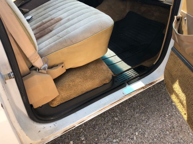 1985 Chevrolet C-10 GMC Sierra Classic - photo 10