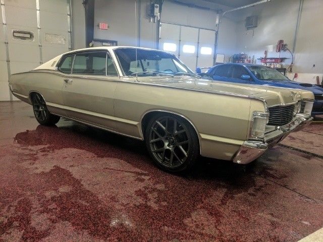 original Automatic 2-Door Sedan custom NICE numbers car Scatpack wheels 1968 Mercury Monterey Custom