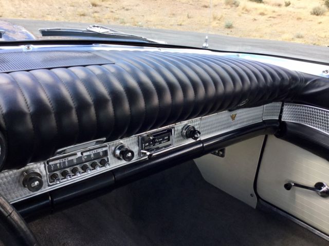 1956 Ford Thunderbird - photo 9