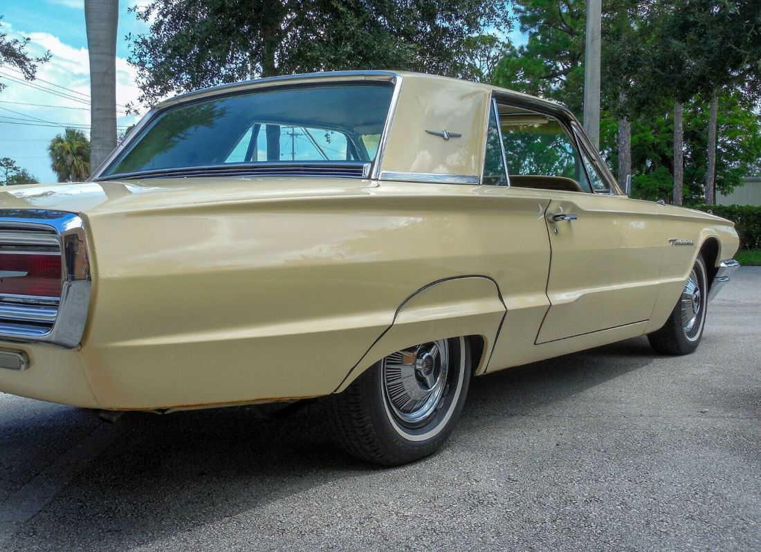 1964 Ford Thunderbird - photo 7