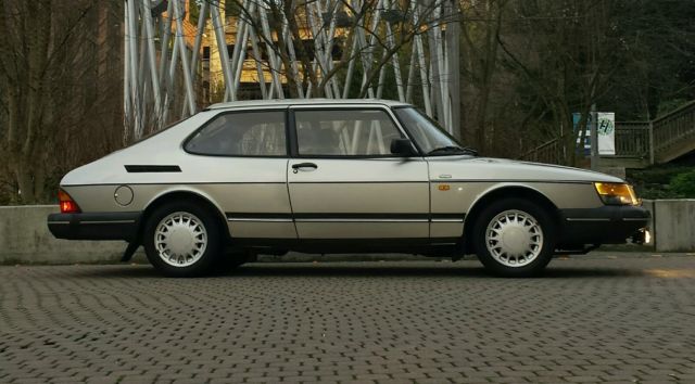 1991 Saab 900 S - photo 4