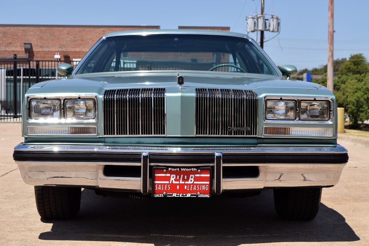 1977 Oldsmobile Cutlass - photo 12