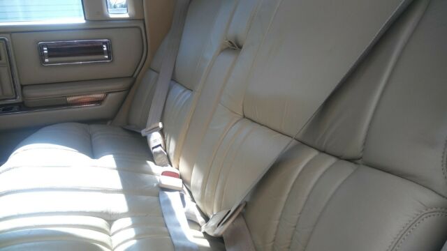 1991 Chrysler Imperial Luxury - photo 9