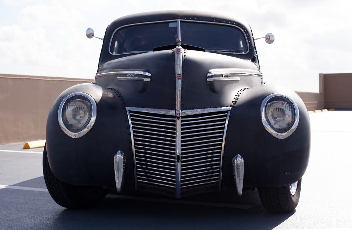 1939 Ford V-8 - photo 2