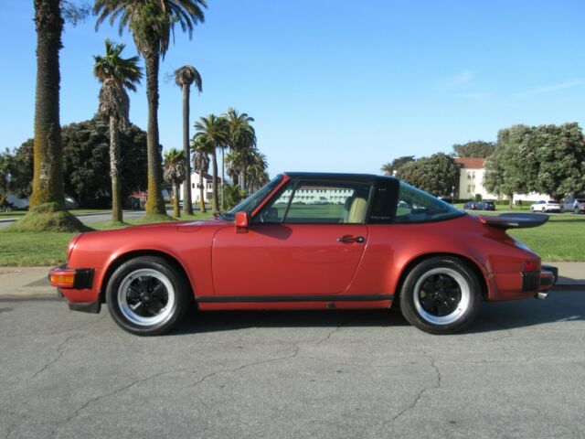 1984 Porsche 911 Carrera Targa Rare Kiln Red Metallic - photo 2