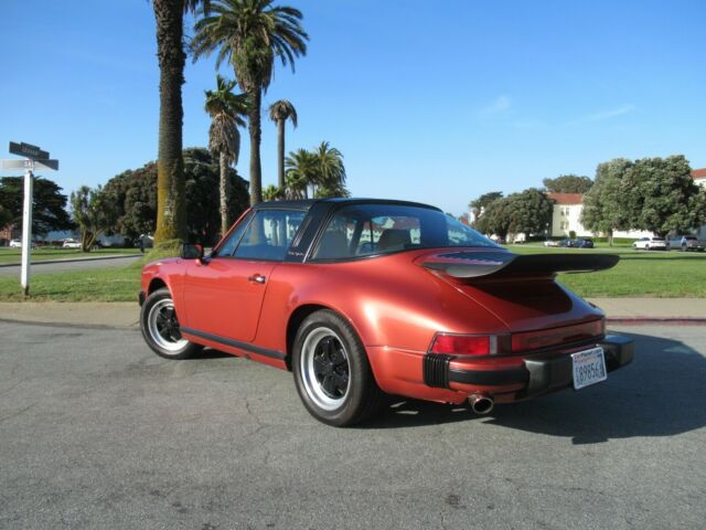 1984 Porsche 911 Carrera Targa Rare Kiln Red Metallic - photo 3