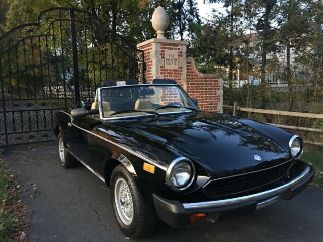 1984 Fiat 124 Spider Pininfarina Azzurra Western Car - photo 2