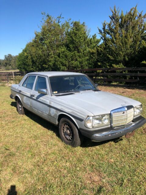 1984 Mercedes-Benz 300-Series Leather - photo 6