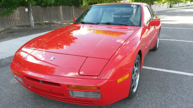 1989 Porsche 944 S2 Guards Red Coupe w/Linen partial leather int. - photo 2