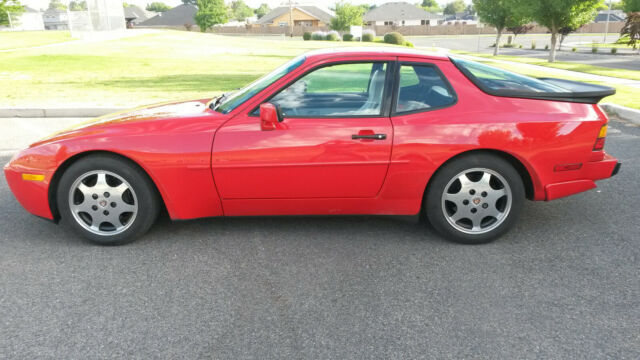 1989 Porsche 944 S2 Guards Red Coupe w/Linen partial leather int. - photo 5