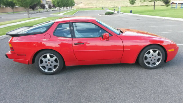 1989 Porsche 944 S2 Guards Red Coupe w/Linen partial leather int. - photo 8