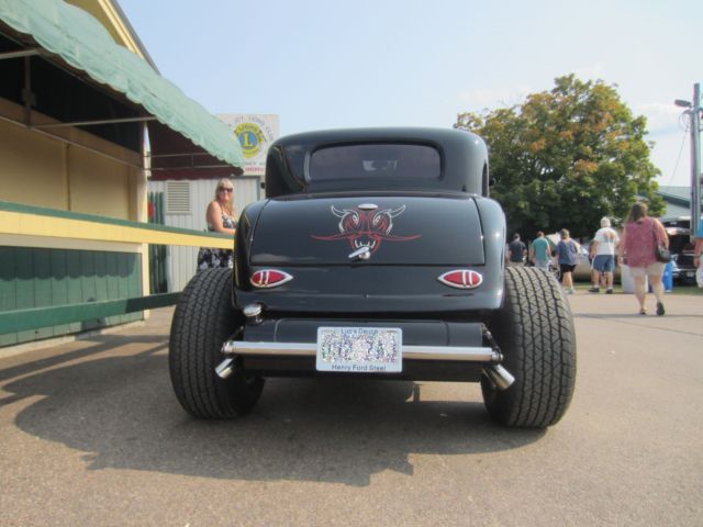 1932 Ford 1932 real Henry Ford STEEL 3-Windows Deluxe Coupe - photo 11