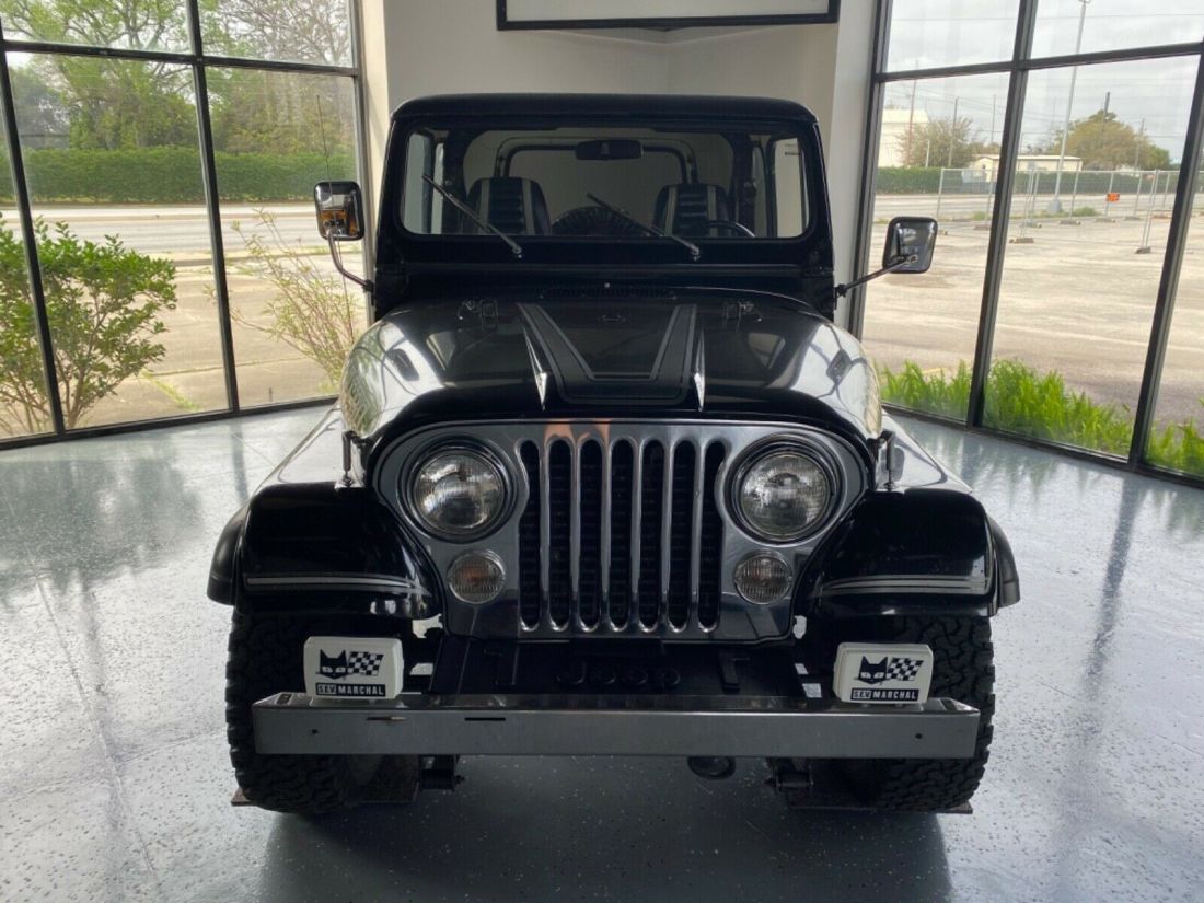 1985 Jeep CJ Laredo - photo 2
