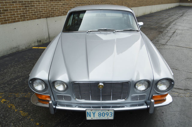 1972 Jaguar XJ6 - Series I - photo 3