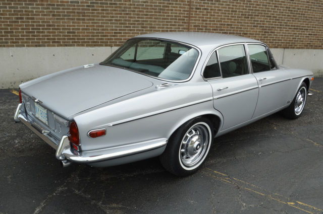 1972 Jaguar XJ6 - Series I - photo 6