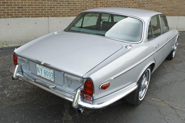1972 Jaguar XJ6 - Series I - photo 7