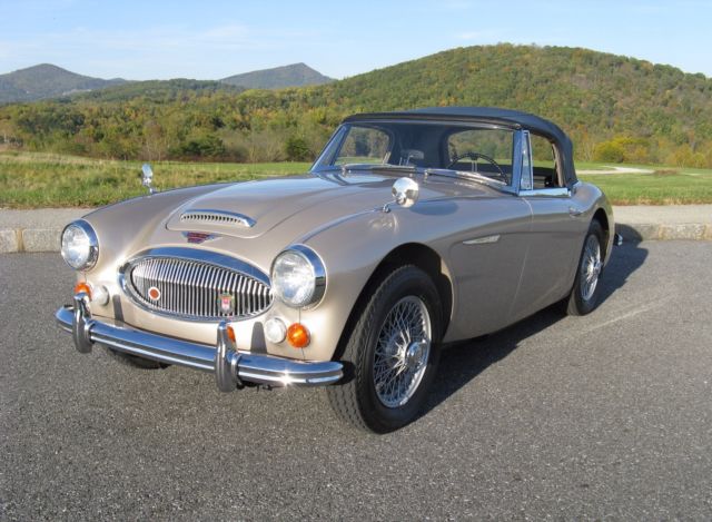 1967 Austin Healey 3000 MK III Phase II - photo 4