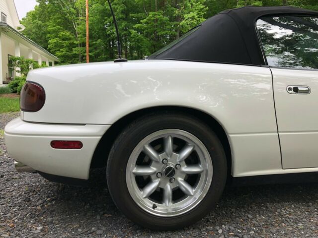 1990 Mazda MX-5 Miata Base - photo 10