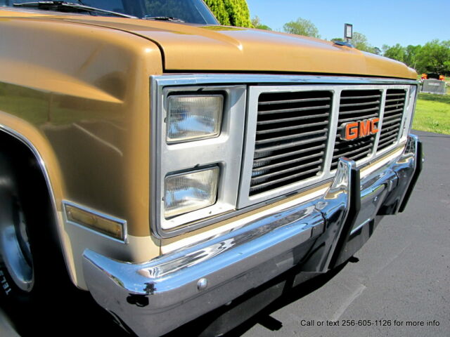 1985 GMC Sierra 1500 C10 LIKE CHEVROLET STUNNING !!! - photo 12