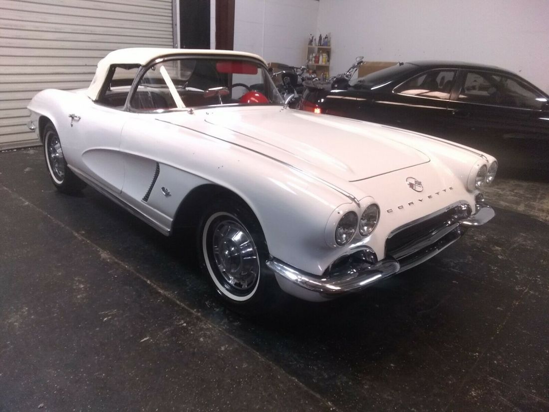 1962 Chevrolet Corvette - photo 2