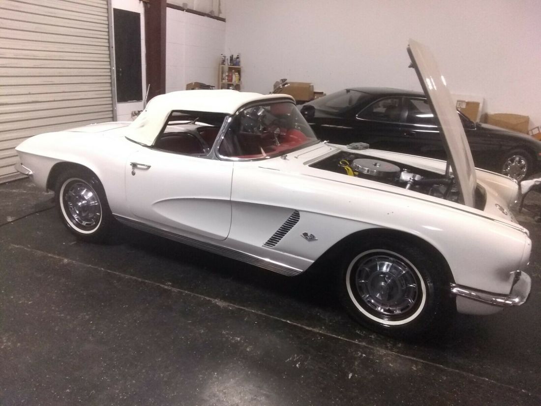 1962 Chevrolet Corvette - photo 3