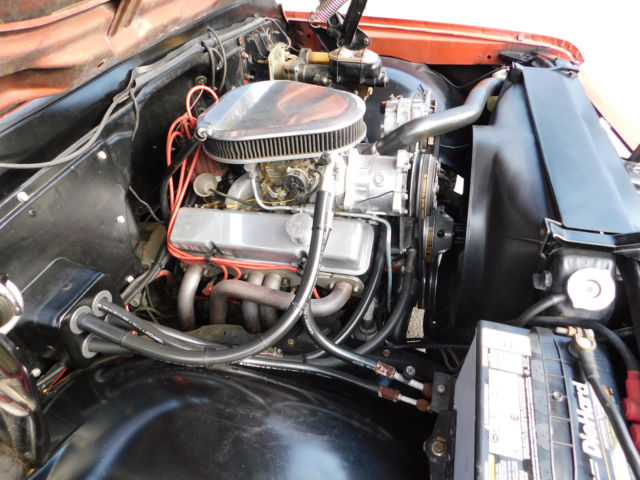 1967 Chevrolet Suburban GMC CARRYALL, VINTAGE EMERGENCY VEHICLE - photo 12