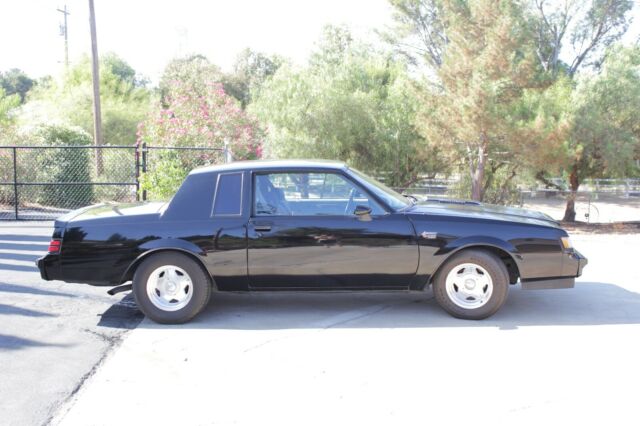 1987 Buick Grand National - photo 2