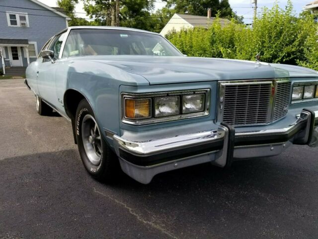 1976 Pontiac Bonneville Brougham - photo 3