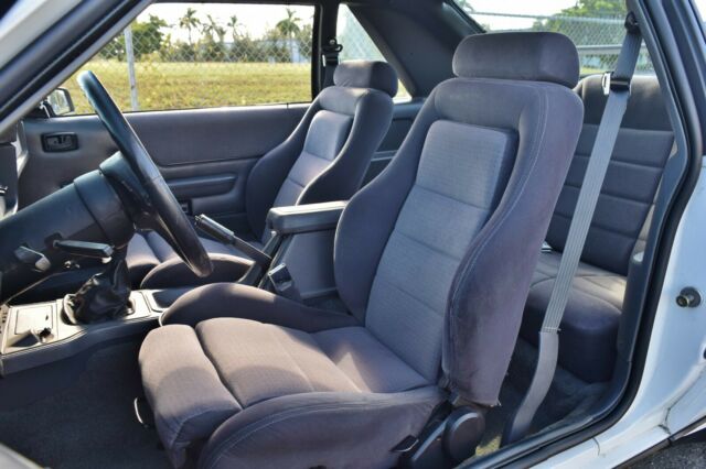 1986 Ford Mustang SVO - photo 12