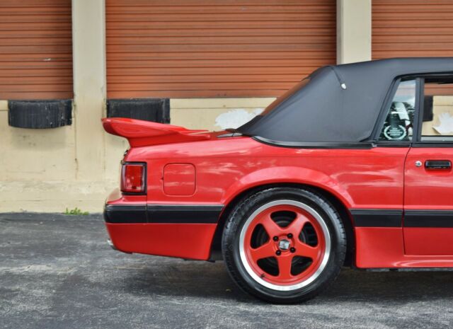 1990 Ford Mustang LX 5.0 Saleen Tribute - photo 12
