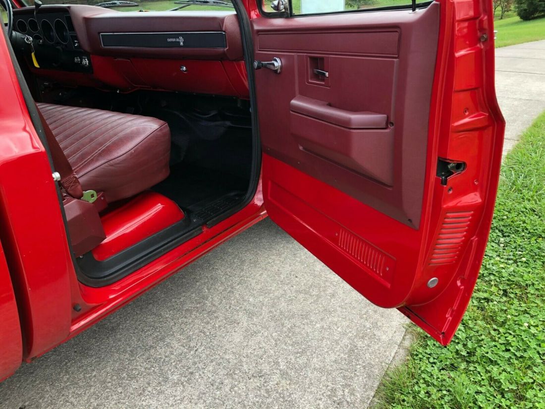 1986 Chevrolet C-10 Custom Deluxe - photo 6