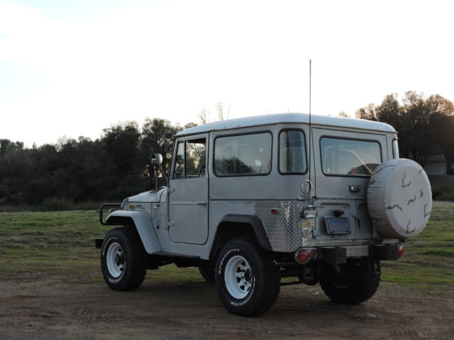 1973 Toyota Land Cruiser FJ40 NO RESERVE - photo 2