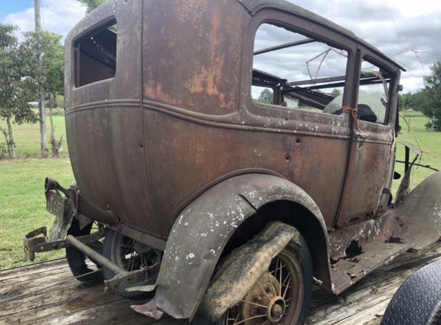 1930 Ford Model A - photo 8