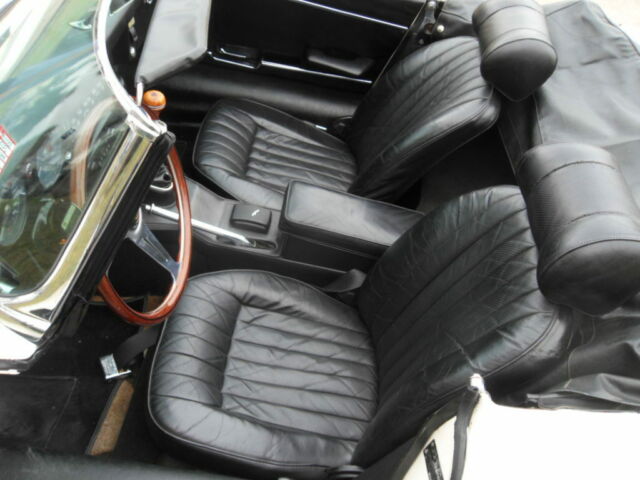 1971 Jaguar E-Type XKE Series II Roadster - photo 10