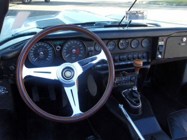 1971 Jaguar E-Type XKE Series II Roadster - photo 13