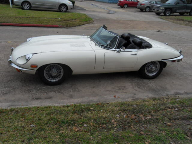 1971 Jaguar E-Type XKE Series II Roadster - photo 5