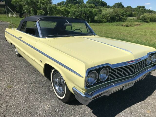 1964 Chevrolet Impala SS Convertible - photo 3