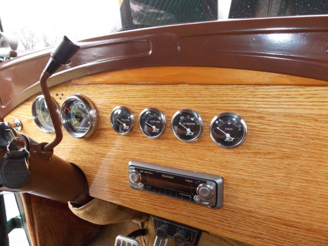 1930 Ford Model A Tudor - photo 13