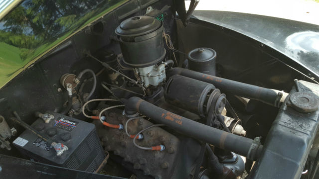 1941 Ford Super Deluxe Sedan - photo 11