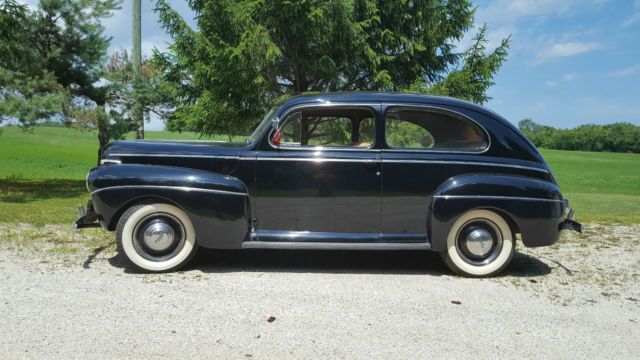 1941 Ford Super Deluxe Sedan - photo 3