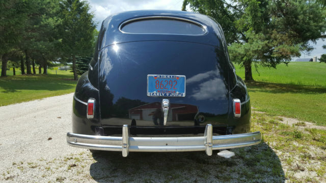1941 Ford Super Deluxe Sedan - photo 5