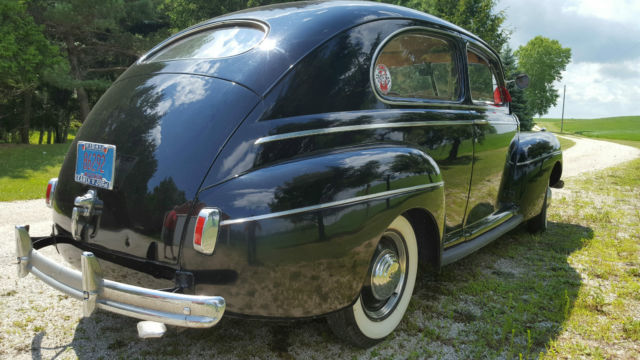 1941 Ford Super Deluxe Sedan - photo 6
