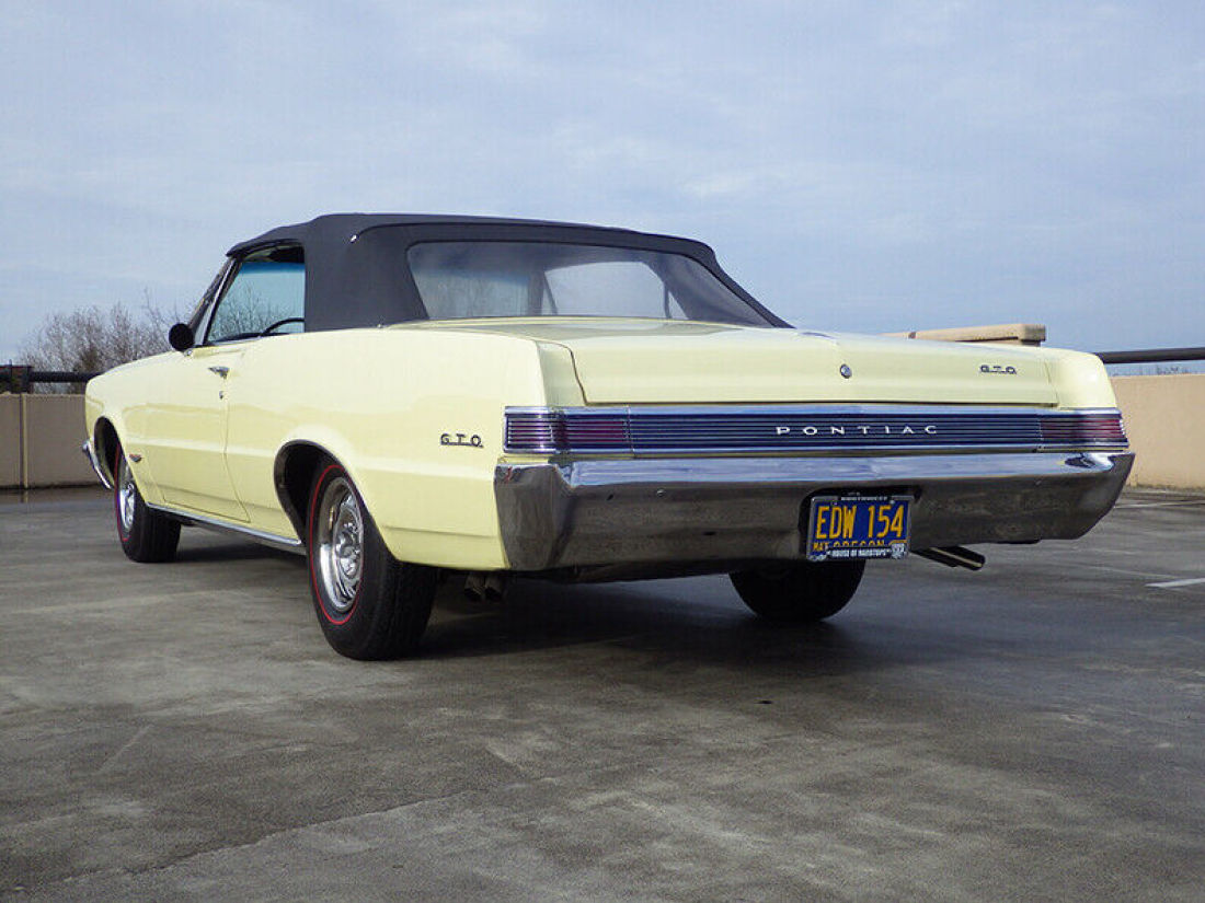 1965 Pontiac GTO Convertible - photo 10