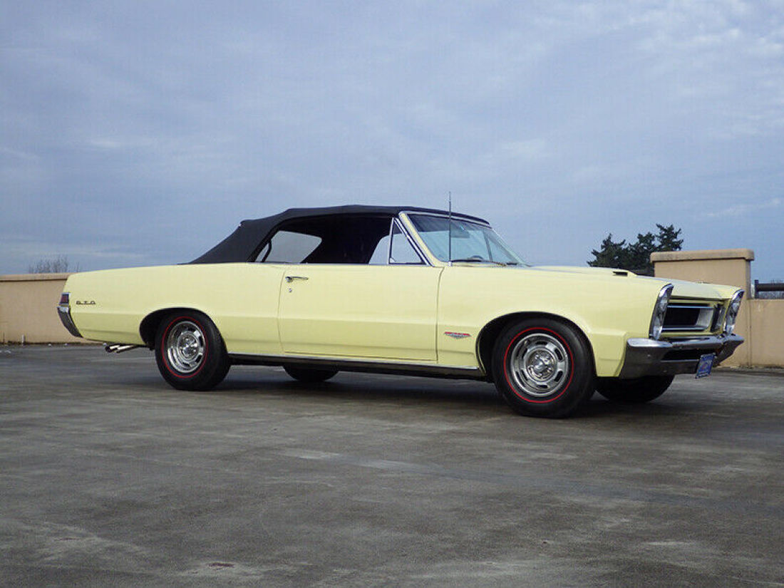1965 Pontiac GTO Convertible - photo 2