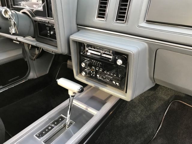 1987 Buick Regal Grand National - photo 6