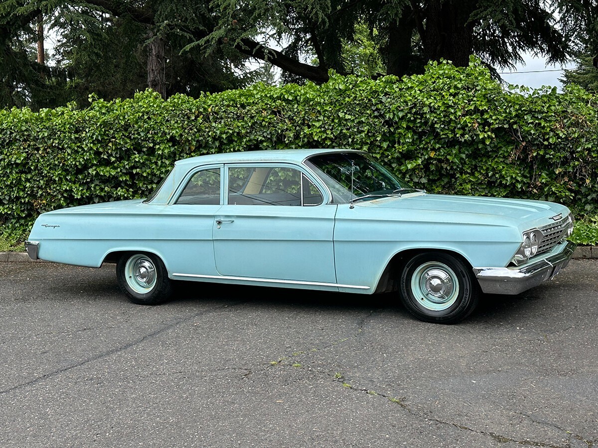 1962 Chevrolet Biscayne 2-door Sedan - photo 2