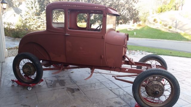 1929 Ford Model A - photo 2